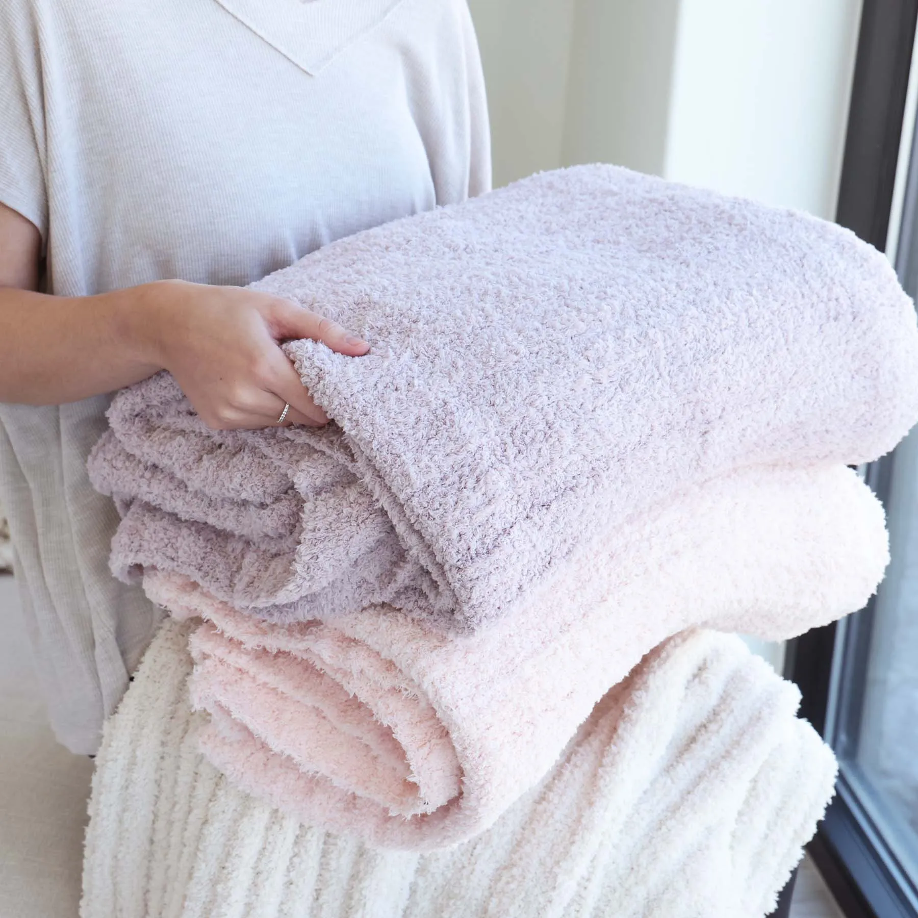 CuddleLane Luxe Blankets | Dusty Purple