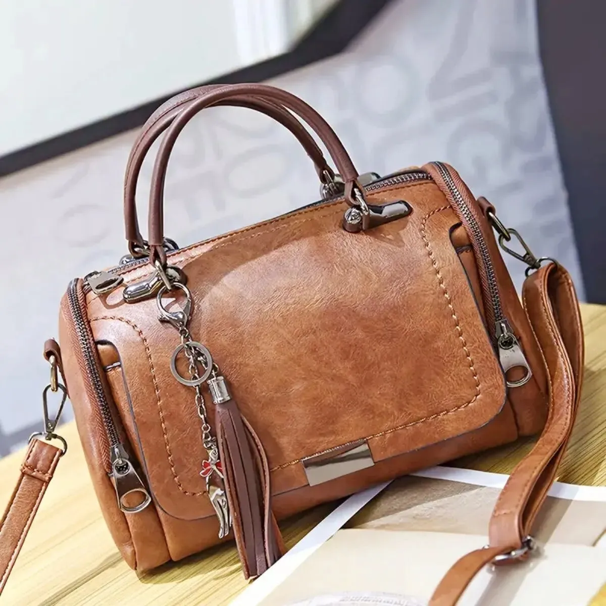 IRMELA - LEATHER CROSSBODY BAG