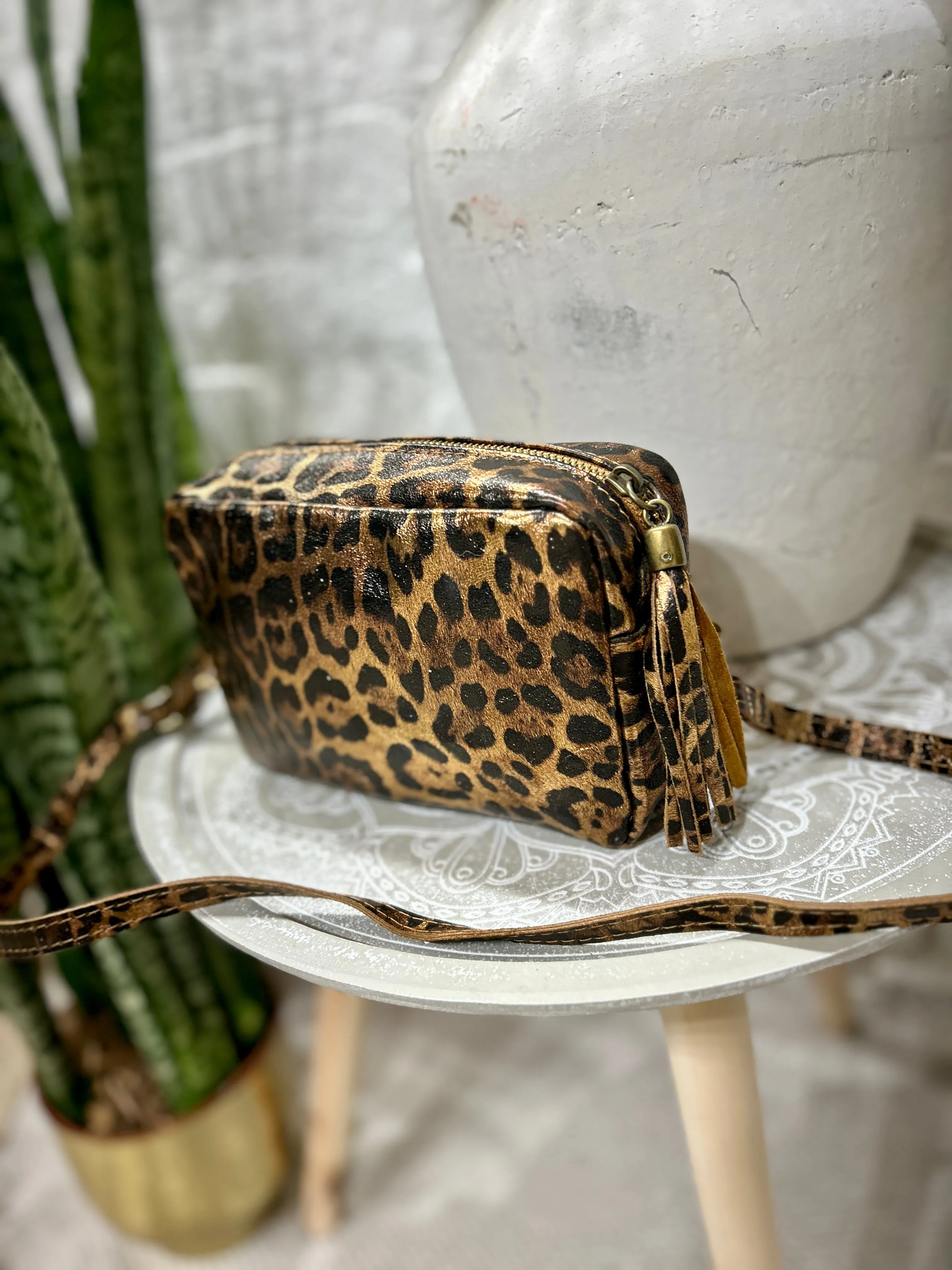 Real leather Animal leopard Print Rectangle Bag With Tassel in Gold Metalic Finish